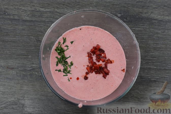 Домашнее клубничное мороженое с мятой