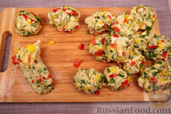 Овощные бездрожжевые пирожки "Калейдоскоп" с сыром (в духовке)