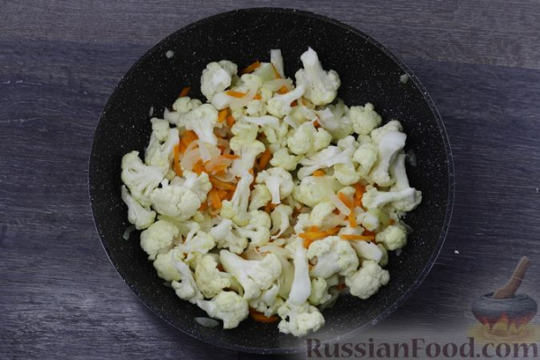 Рис с кабачками и цветной капустой