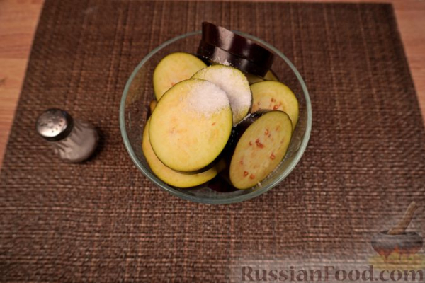 Баклажаны в кляре по-гречески