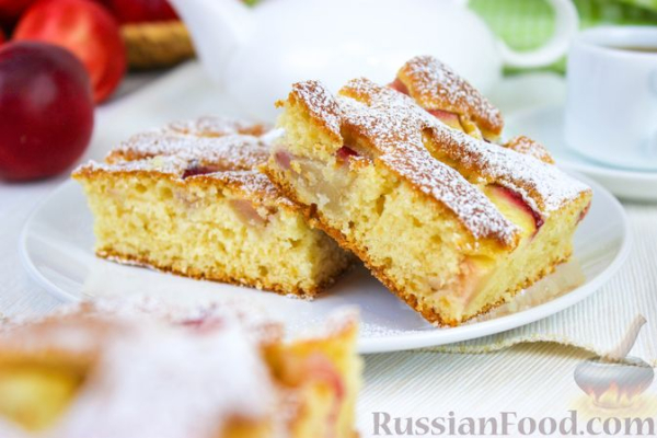 Пирог с персиками