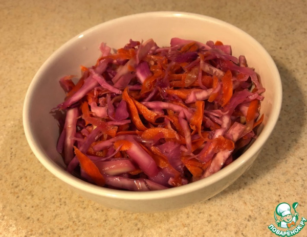 Фиолетово-малиновая квашеная капуста