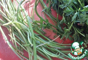 Зеленое пюре из стеблей зелени "Экономное"